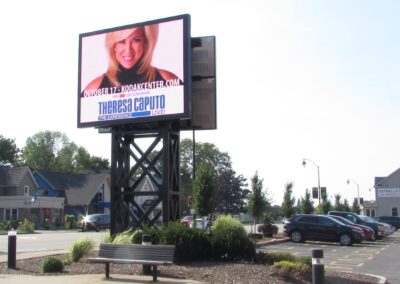 outdoor LED sign, digital billboard, outdoor digital sign