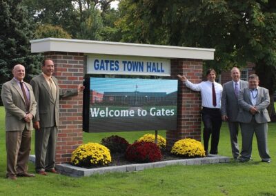 outdoor led, led message board, outside digital sign